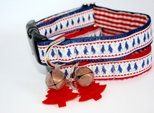 Scrufts Happy Feet Penguin Christmas Dog Collar