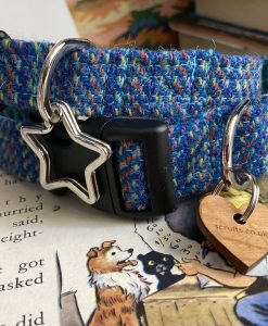 Scrufts’ Heather Blue Velvet Lined Harris Tweed Dog