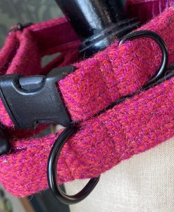 Scrufts’ Madge Fuscia Velvet Lined Harris Tweed Dog Collar